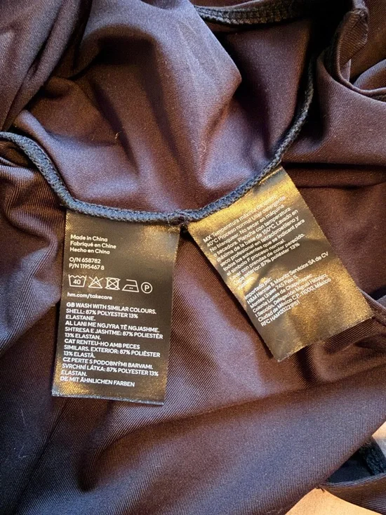 Black H&M Lightweight Long Sleeve Mock Neck Bodysuit — Size Small - Picture 3 of 3